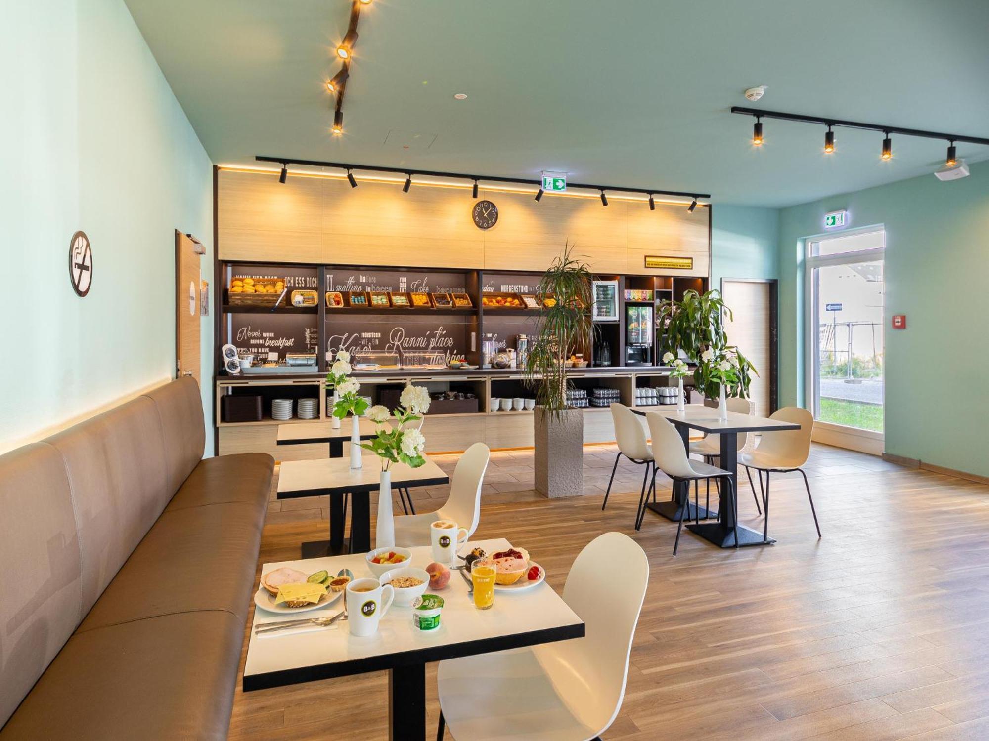 B&B Hotel Neuss Esterno foto
