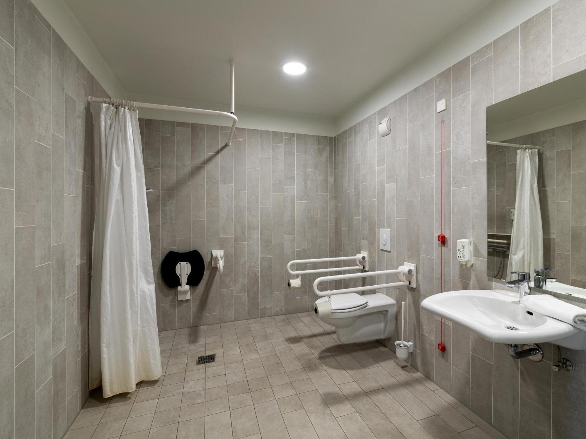 B&B Hotel Neuss Esterno foto