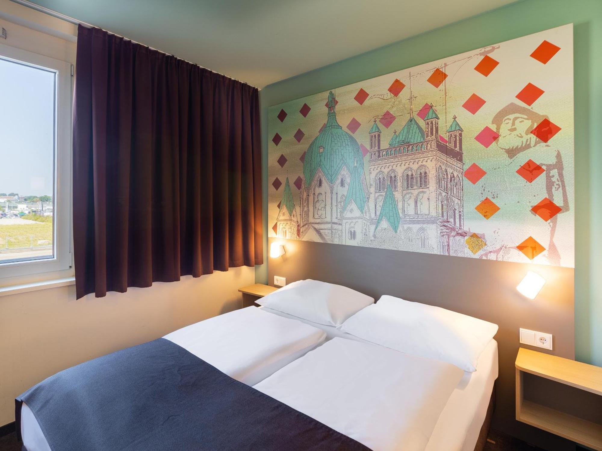 B&B Hotel Neuss Esterno foto