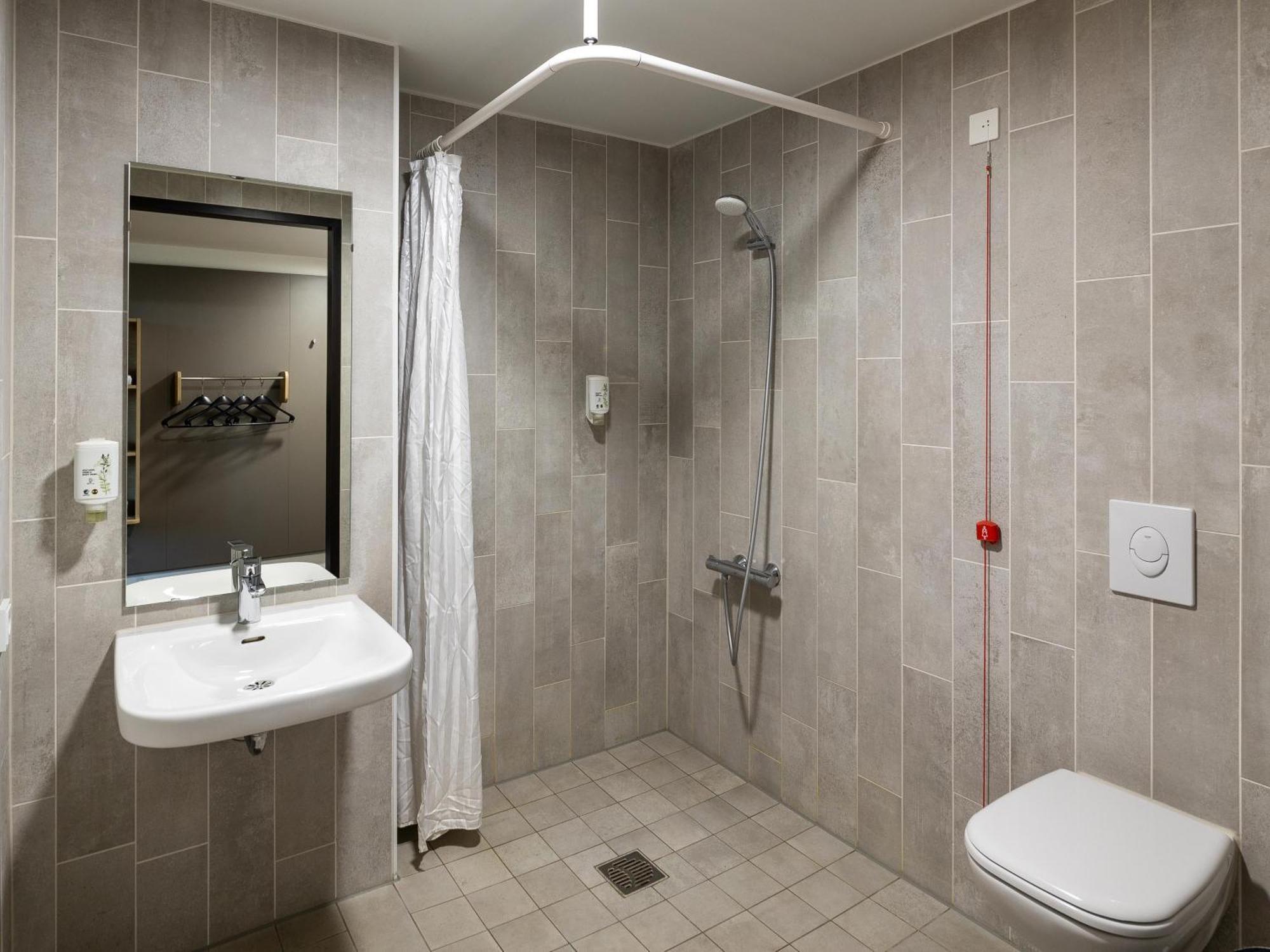 B&B Hotel Neuss Esterno foto